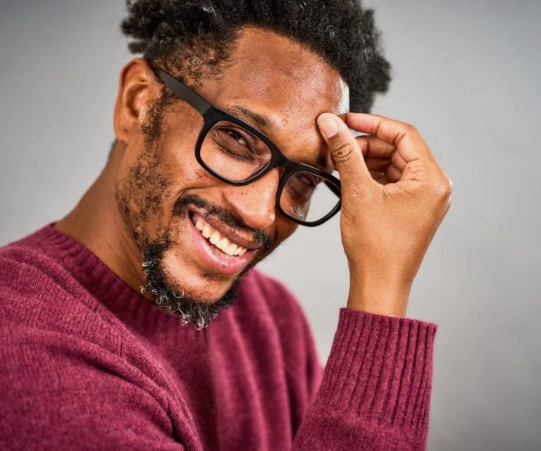 Shon Abram, Foto: https://www.martapr.com/shonabram Foto von Shon Abram, musikalischer Leiter des ONE VOICE GOSPEL CHOIR BERLIN